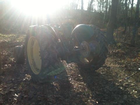 groves_skylar's tweet photo. Just another day on the farm!!! http://t.co/hKqa8rl4rv