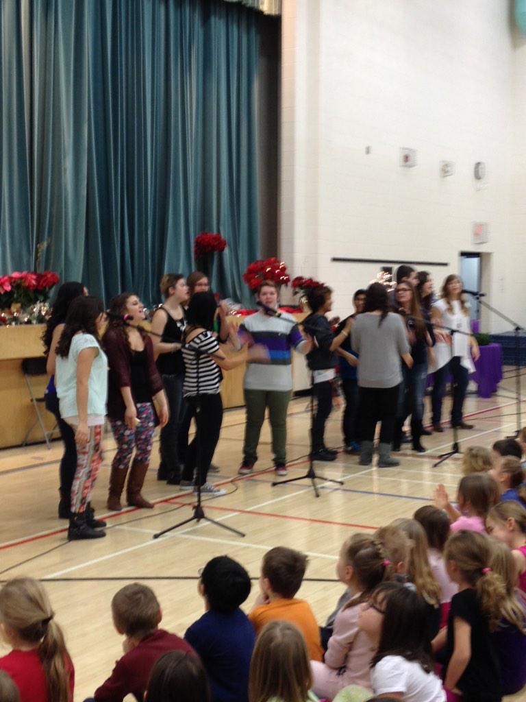 Holy Cross tweet media