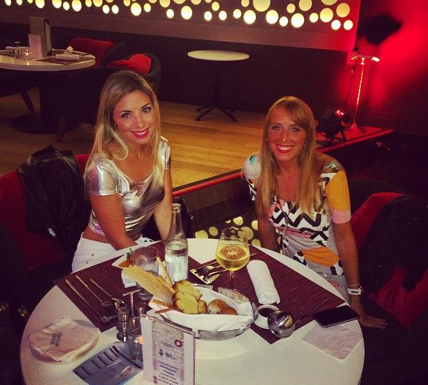OVOPunta's tweet photo. #GirlsInParty #OVOnightclub!!! Imperdible!!! @Alanaley http://t.co/Hj02S9SuH9