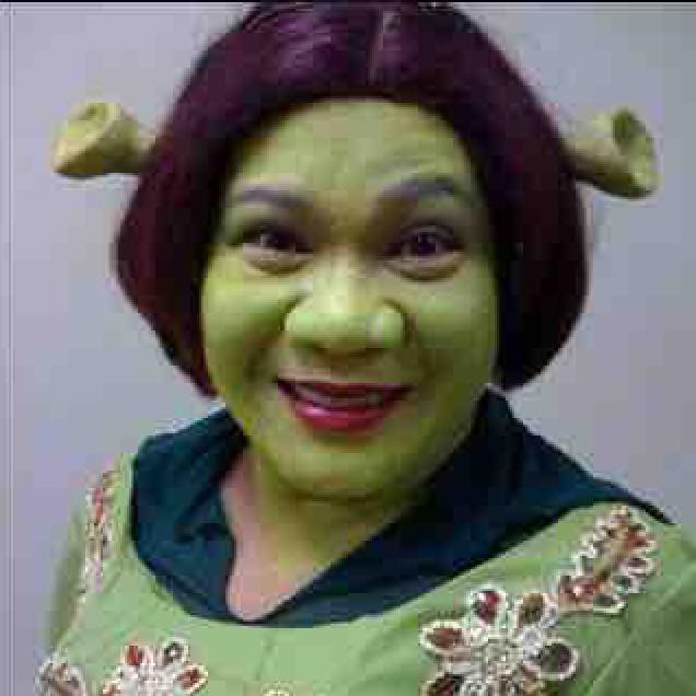 Happy Birthday Allan K!

Mahal kita... kahit ganyan ka!  