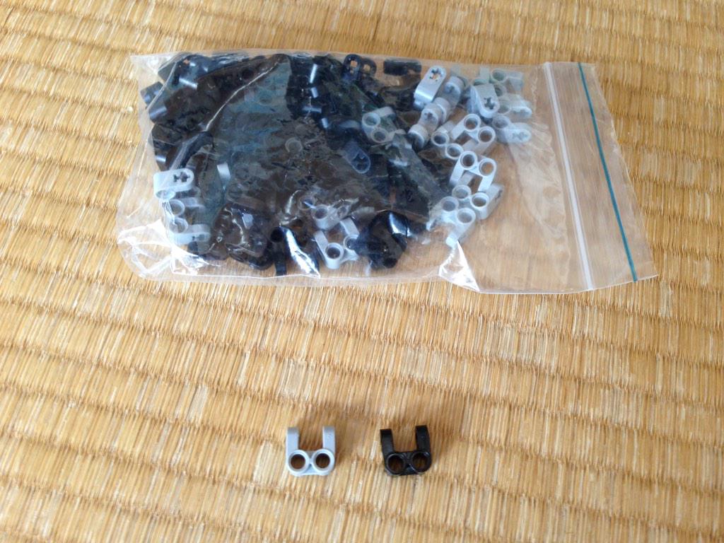 Igu 駄レゴに愛を Igu Lego 旧タイプのカチカチヒンジ ガリドーの凹ジョイントは溝が深くエクソフォース凸関節が微 妙に干渉するので旧タイプ推奨 ちなみに1セット 計4パーツ 90円くらい Http T Co Rat5lwjhxw Twitter