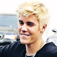 jessi_jardinez's tweet photo. Tú sonrisa es lo único que me pone feliz....
#MTVStars Justin Bieber http://t.co/rtNxJmt7qc