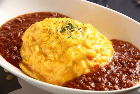 lyfovacodeh's tweet photo. オムカレー http://t.co/RY9CsqlVuZ