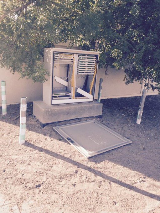 @Etisalat_Care احدى كابلات اتصالات ممكن تعرض المستخدمين الى انقطاع الخدمة http://t.co/TywwyakNuM<a class="tags" target="_blank" title="On Twitter" href="/?out=eyJ0eXAiOiJKV1QiLCJhbGciOiJIUzUxMiJ9.eyJpYXQiOjE3MjY0ODQ0MTYsImlzcyI6InR3cG9ybnN0YXJzLmNvbSIsIm5iZiI6MTcyNjQ4NDQxNiwiZXhwIjoxNzU4MDIwNDE2LCJyZWRpcmVjdF91cmwiOiJodHRwczovL3R3aXR0ZXIuY29tL0V0aXNhbGF0X0NhcmUifQ.TQ5kciU0UOnnBM8YnGL7LjJVYVXQXqUT_u4L7SRSOteDYPKi3chUDBPk3-edZUbDqvuAYJsTo8Jxboy4wKXmBA">@Etisalat_Care</a><a href="/tag/%D9%87%D9%84_%D8%AF%D8%B9%D9%88%D8%AA_%D8%B9%D9%84%D9%89_%D8%A7%D9%84%D8%B3%D9%8A%D8%B3%D9%8A_%D8%A7%D9%84%D9%8A%D9%88%D9%85"class="tags"><span>#هل_دعوت_على_السيسي_اليوم</span></a>