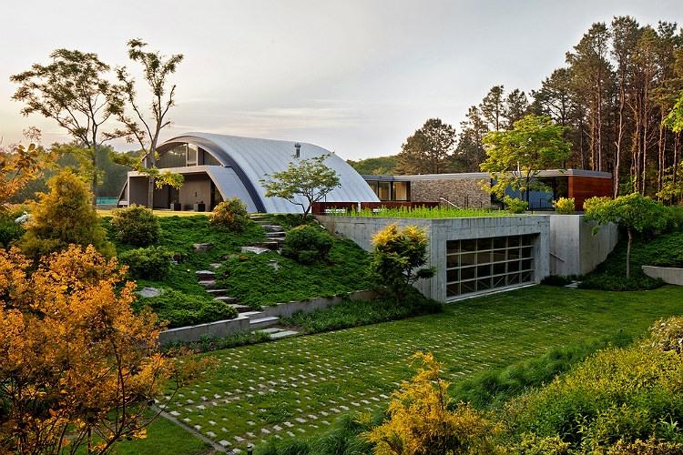 HomeAdore tweet picture