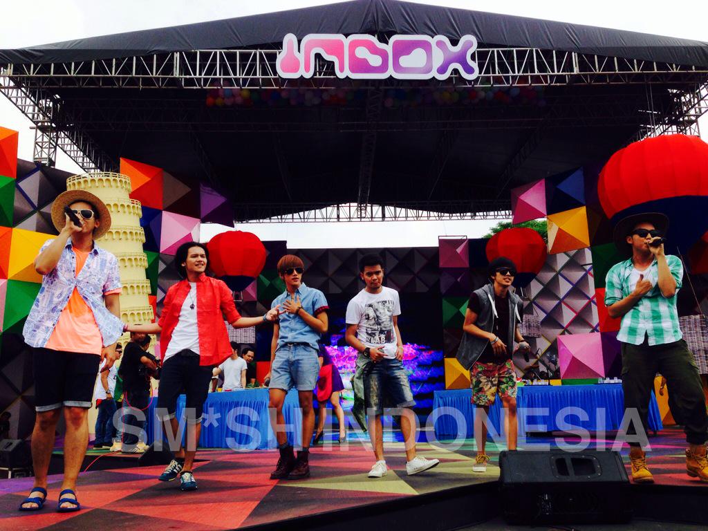 "<a href="/SMASHindonesia/">SMASH Indonesia</a>: SM*SH at Hut Inbox ke 7 <a href="/InboxSCTV_/">Inbox SCTV</a> STK... Makasih Smashblast, see you ☺️ "