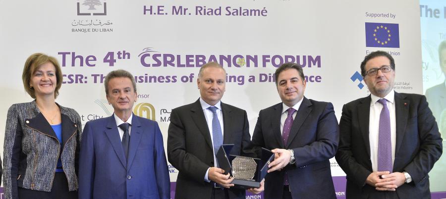 csrlebanon's tweet photo. The 4th #CSRLebanonFORUM Dec.8 - :Honorary Awards - 5: http://t.co/FDJhDHpWmV