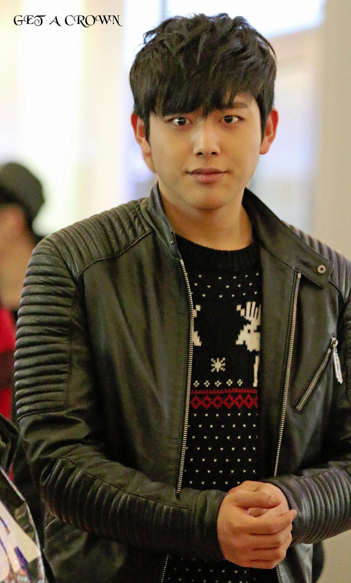 GAC_719's tweet photo. 141114 하네다공항 입국 강준 @REALKANGJUN 
http://t.co/tSAkUIONh8
http://t.co/CxjTS570LK http://t.co/tAX58nNo9G