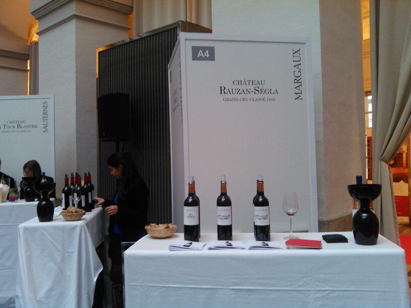 ABiscarrat's tweet photo. En place pour le #BT2014 ! http://t.co/vonvvHDYLG