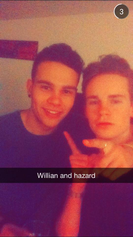 A big happy birthday to my right hand man Eden Hazard aka lots of love Willian xx 