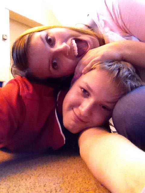 MillyBateson's tweet photo. Happy birthday baby Bro :) @JimJam1312 http://t.co/KS7Q88HSuq
