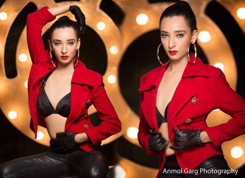 shyammaniyar's tweet photo. here is exclusive #FirstLook #Shoot2015 of @Anchor_Mehak Burning~Boiling~Sizzling~Scorching ~Melting Hot !! http://t.co/x9V7C5IdPV
