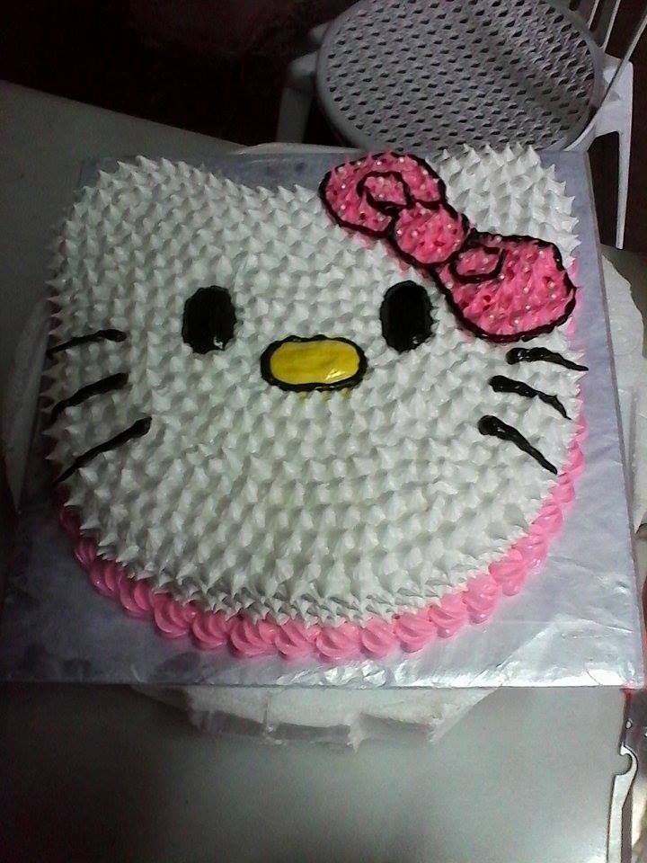 blessantillan's tweet photo. My Sister's different Cake Creations #talented #runsthruourblood #YouCanOrder http://t.co/2FzFmavhQu