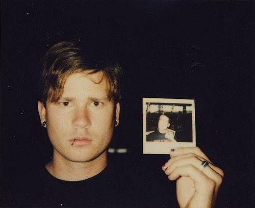 Happy birthday Tom Delonge   