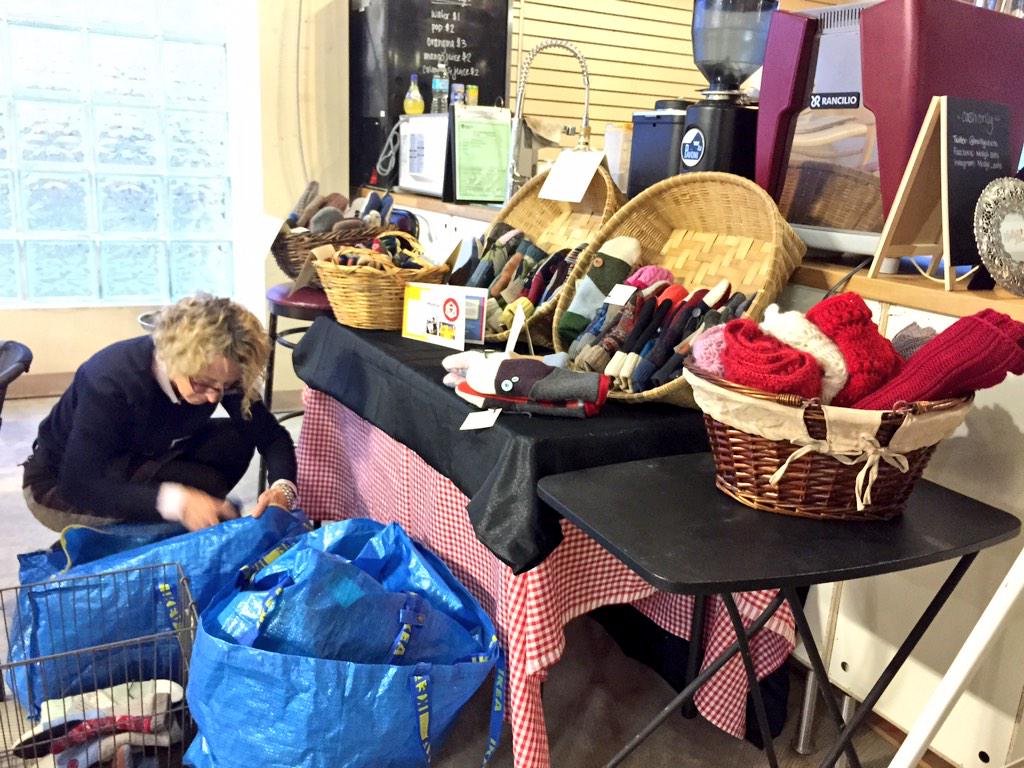 MollysEats's tweet photo. #mittens & #macmelts today!! @Mothers_Market 9-4pm.#yeg #yegdt #yegarts #macmonsters #jjwoolcomp http://t.co/20ekYD6ssZ
