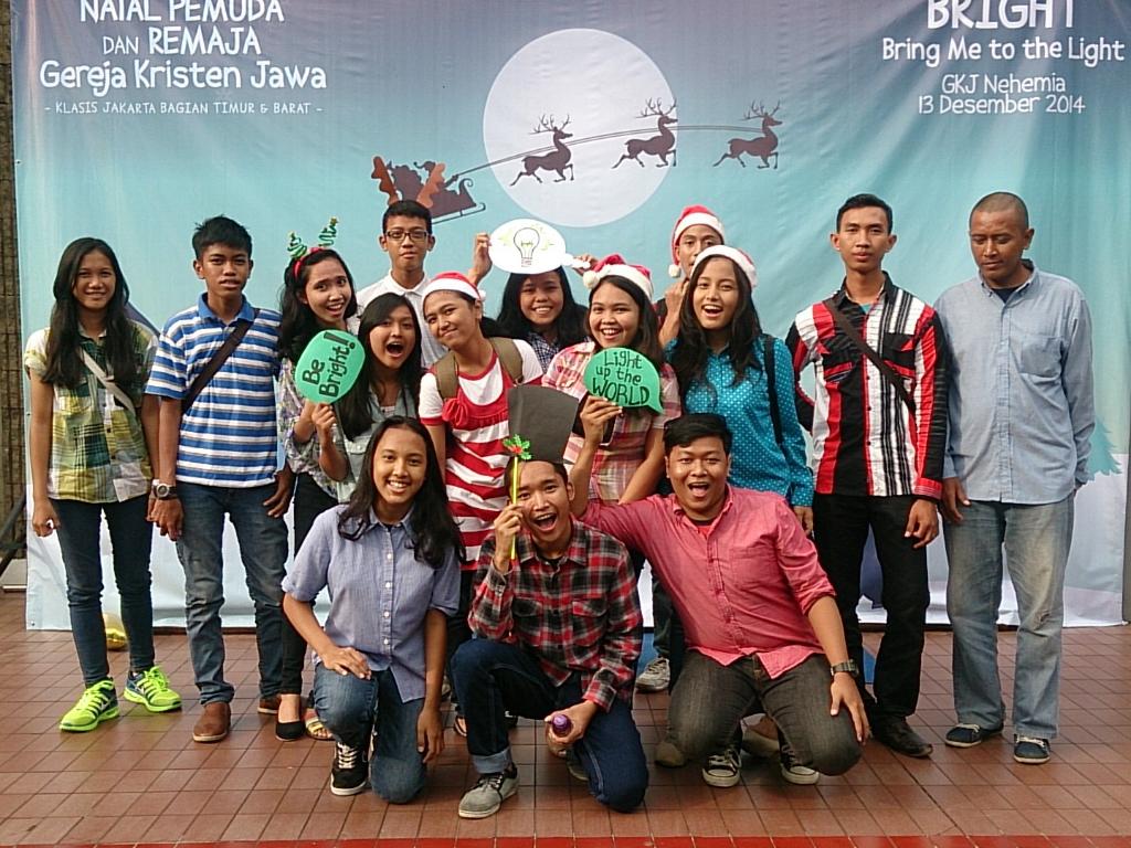 Ini foto tadi kita dateng ke eventnya <a href="/KPRnehemia/">KPR Nehemia</a>