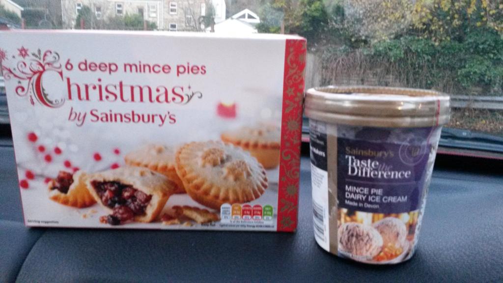 carlasparkles's tweet photo. @StephenDCMotors ....brought them myself otherwise be chrimbo 2015!! Xxx🐨 http://t.co/OfVvQ4rk5a