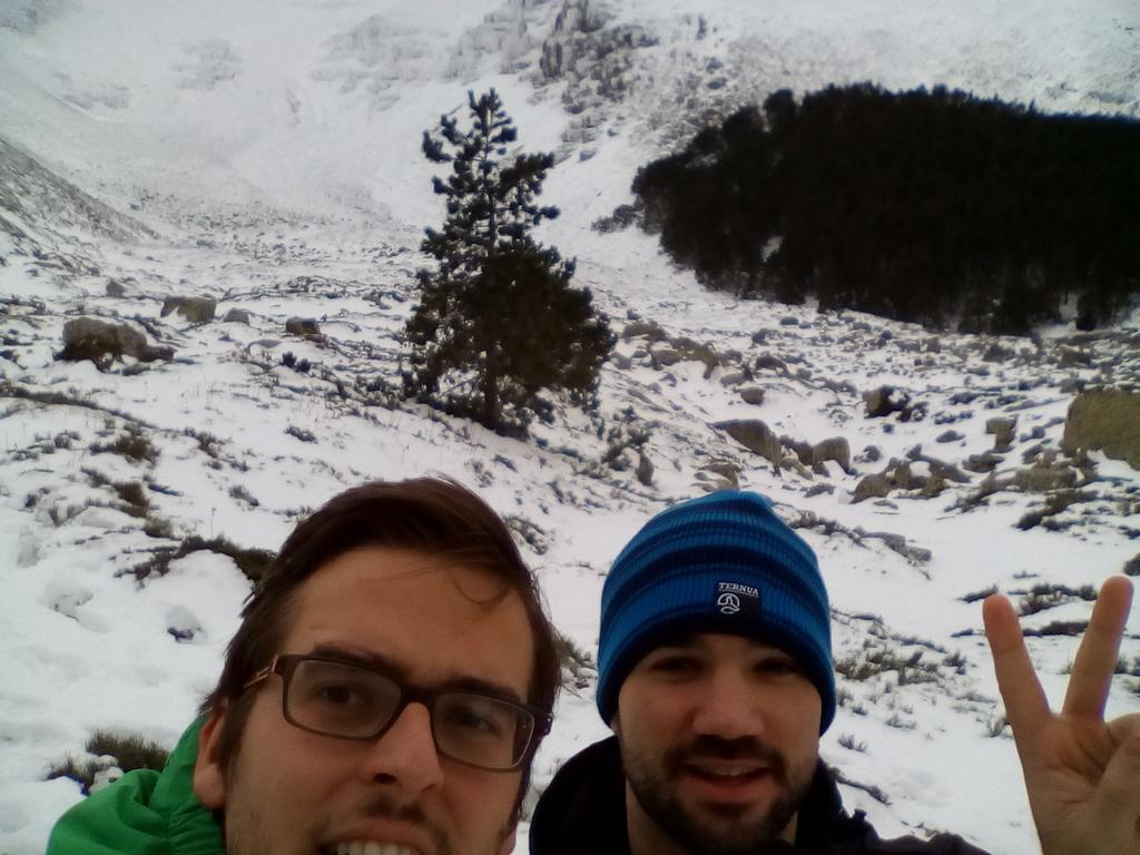 JorAgreda's tweet photo. Hodor @Daniel_CG46 http://t.co/jwT7YU4GTs