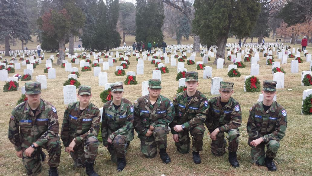 authenticmoi's tweet photo. @155thSquadCAP Honoring with greatful hearts. #wreathsacrossamerica #capcadetprograms http://t.co/0d0p63KiFA