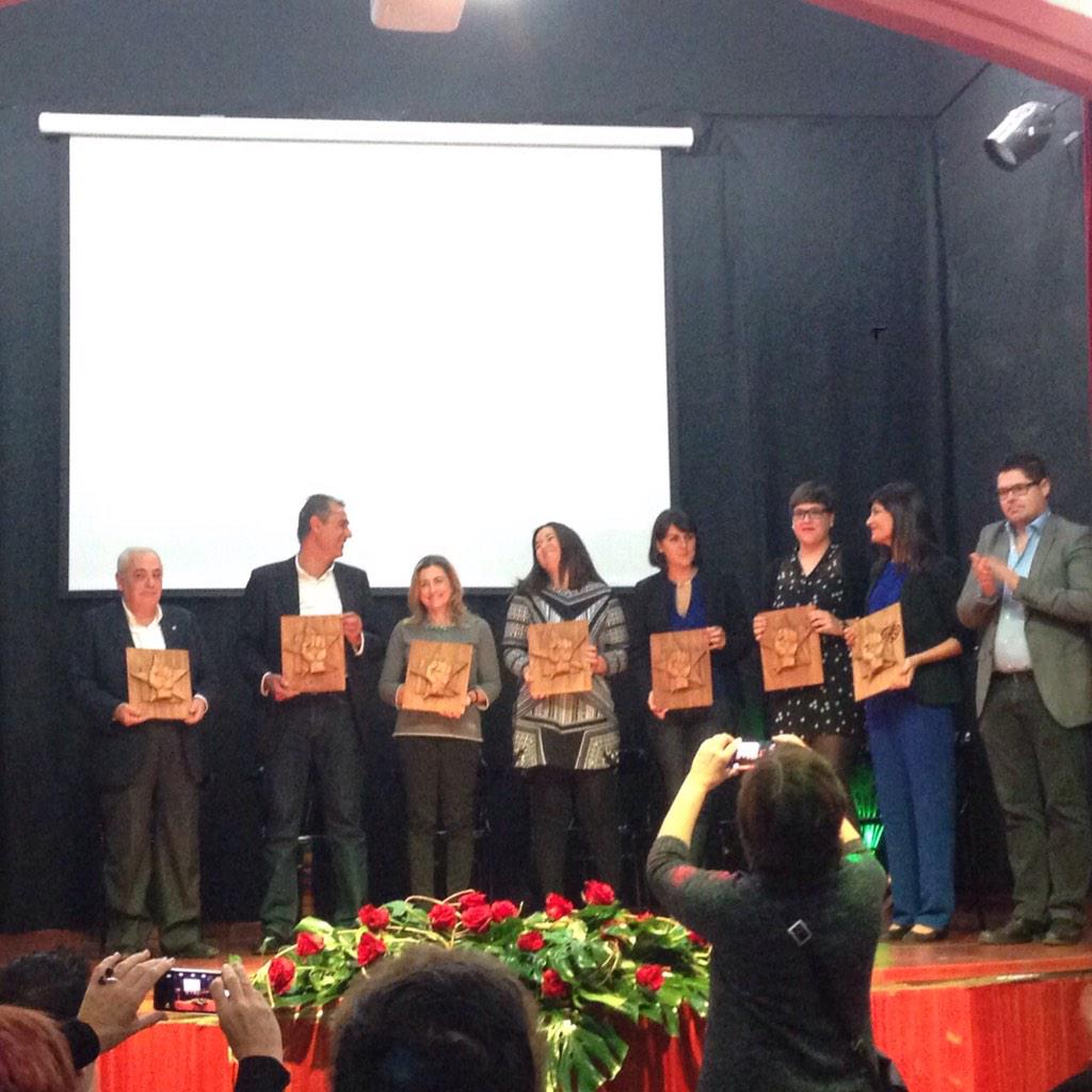 carminafs's tweet photo. Gracias a JSRM y a su CER por este acto del centenario de @jsrmurcia Seguid haciendo Organizacion !!#CentenarioJSRM http://t.co/9iKA6lW5er