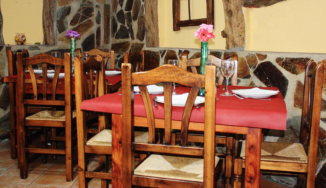 comerCuenca's tweet photo. Las Vigas, una opción perfecta para tu comida navideña - http://t.co/PaVS6jcNl5 http://t.co/oq4gWnxhXG
