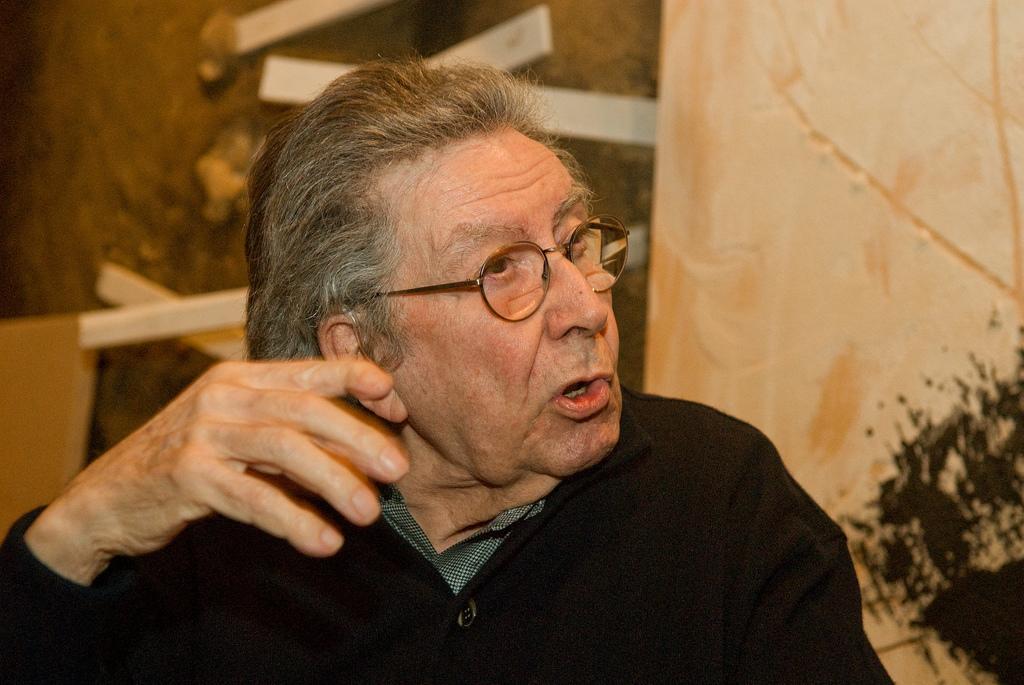 AvuiFa's tweet photo. #sapsqueavui Antoni Tàpies haguès fet 91 anys? http://t.co/qDCsVLYWls http://t.co/N0NVIJs18l
