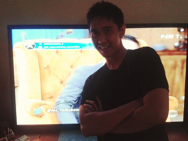 ivansyeah's tweet photo. Staun gak prnah men twitter,jd ngetwit lg gara2 @netmediatama ni. InsyaAllah gk sia2, MENAANGG Cui #NETMILIUNER_3 http://t.co/4O46A2eGSm