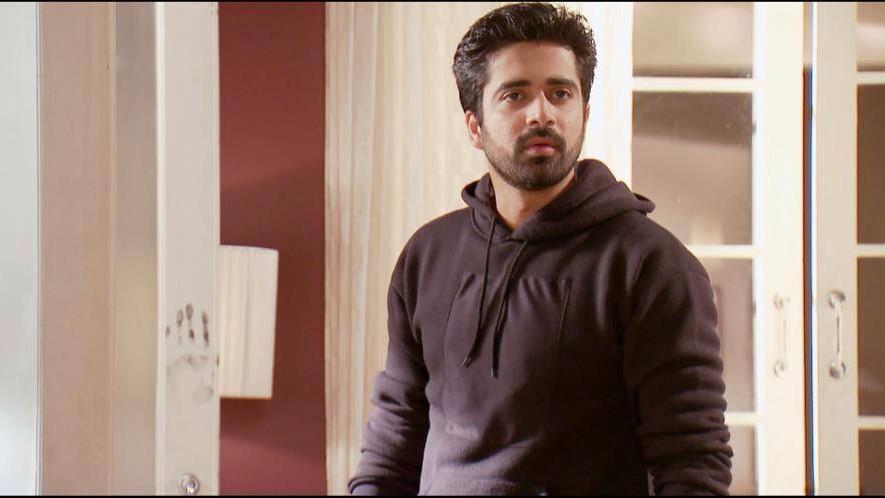 fariha781's tweet photo. #TheShlokAgnihotri #DifferentShades #SignatureStyle #Excellentperformer @avinashsachdev4 #IPKKNDEBP http://t.co/c7ri3WdCM7