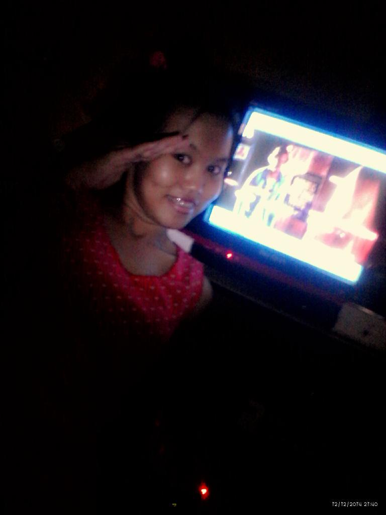 indiputrii's tweet photo. @netmediatama Smg dgn mnnton net ni Q bsa selfie pke hp bru.semNgattt net program pling TOP.:* siap 86
#NETMILIUNER_3 http://t.co/ZFmgQVO4pl