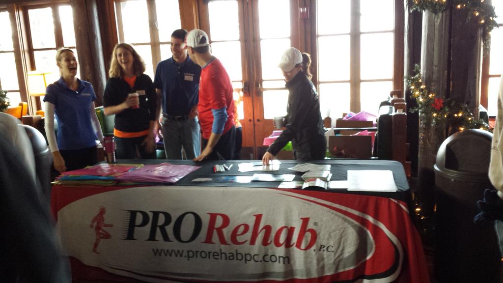 chrisamick25's tweet photo. @PRORehabPC proving medical coverage for Pere Marquette Trail race @TheEndurancePRO http://t.co/kE9ywAmPeY