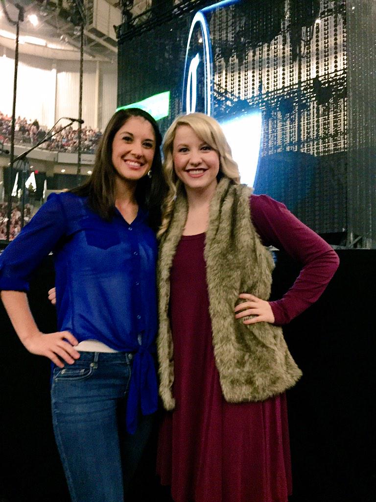 tcast11's tweet photo. What a night on the front row at the @garthbrooks &amp; @trishayearwood concert! It was an awesome show! @ashleynikole07 http://t.co/bzWHb4ohr1