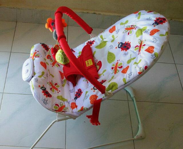 BabyClothesID's tweet photo. Baby bouncher...@350 tersedia warna merah,biru,pink... http://t.co/4womlrwAfy