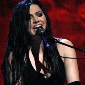 Happy 33rd birthday going out to Amy Lee. Such a talented woman. 