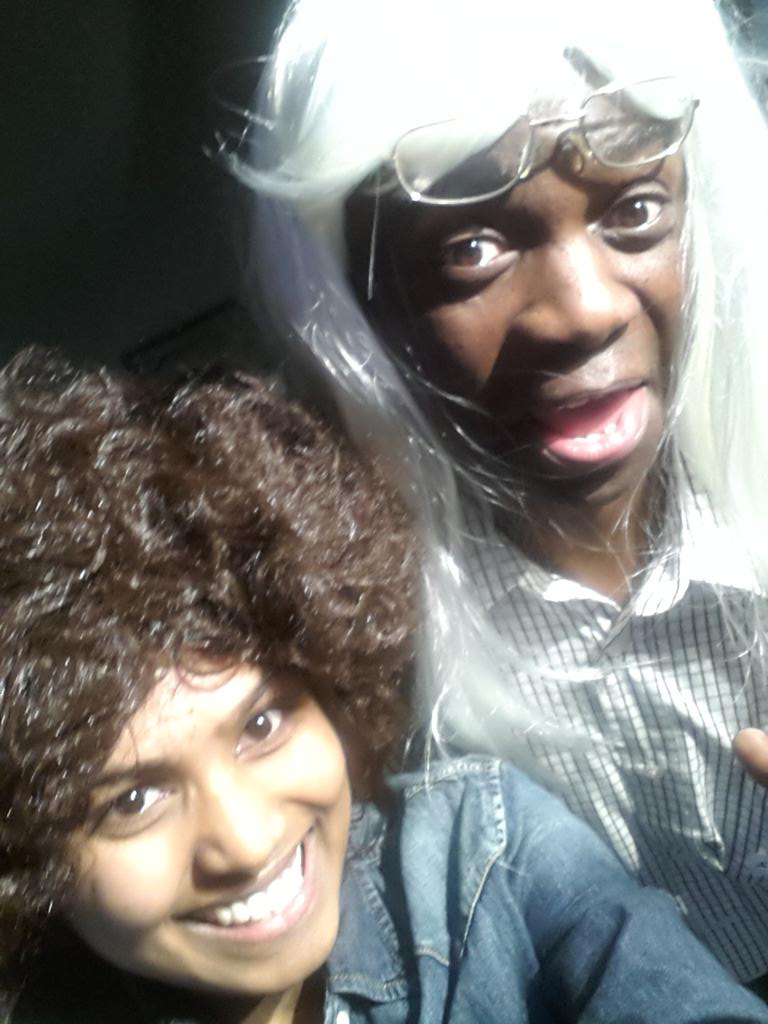 TreshyP's tweet photo. #Hoorayyyy #TIzenSelfieChallenge #TIZENDEVLABLDN #rainmakinloft #TizenProject We are loving it, Dont You? http://t.co/hdBiaVV7LO