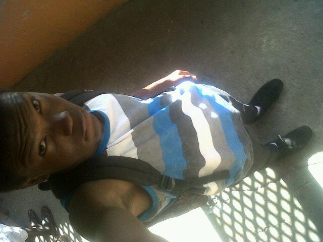 Alvinjamess's tweet photo. @nadica1626. Look at yo boo http://t.co/8mJr93C9HH