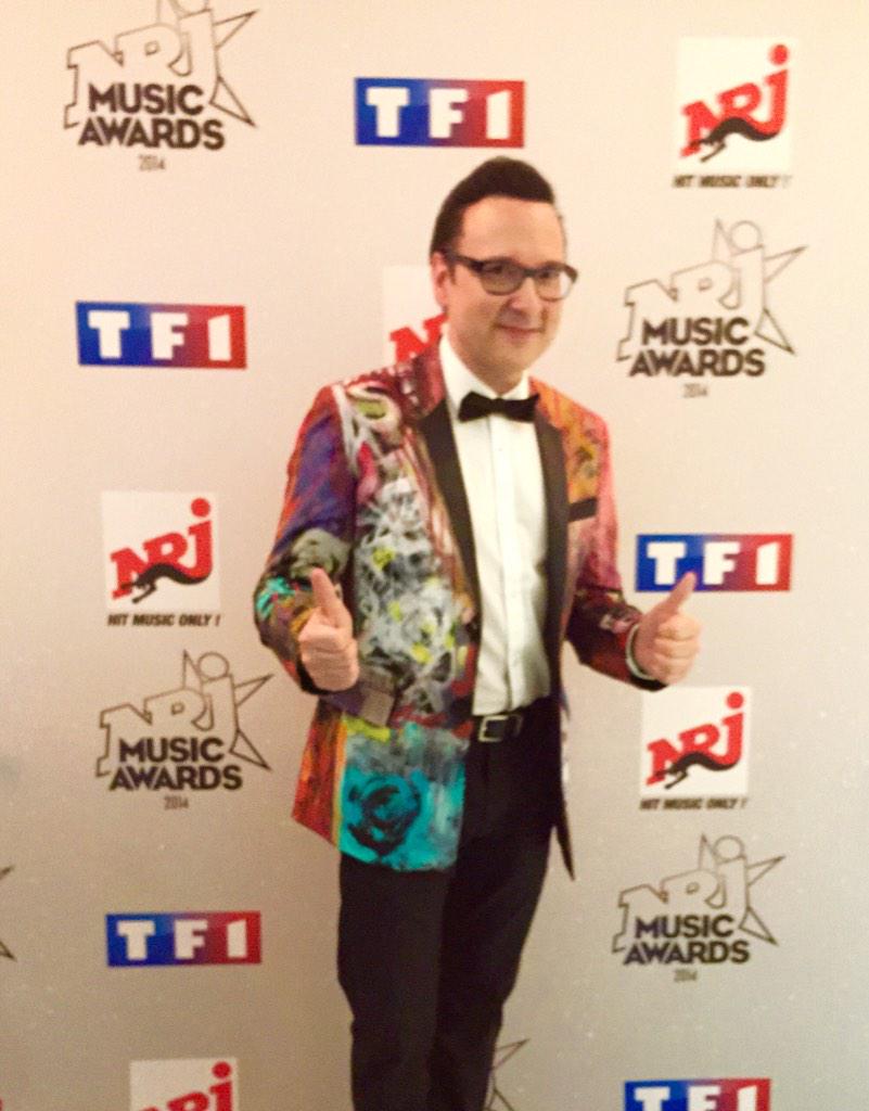 C'est la Folie #NMA !!!! Et ça #JACHETEGRAVE et VOUS????