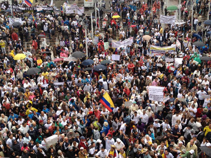 AlvaroUribeVel tweet picture