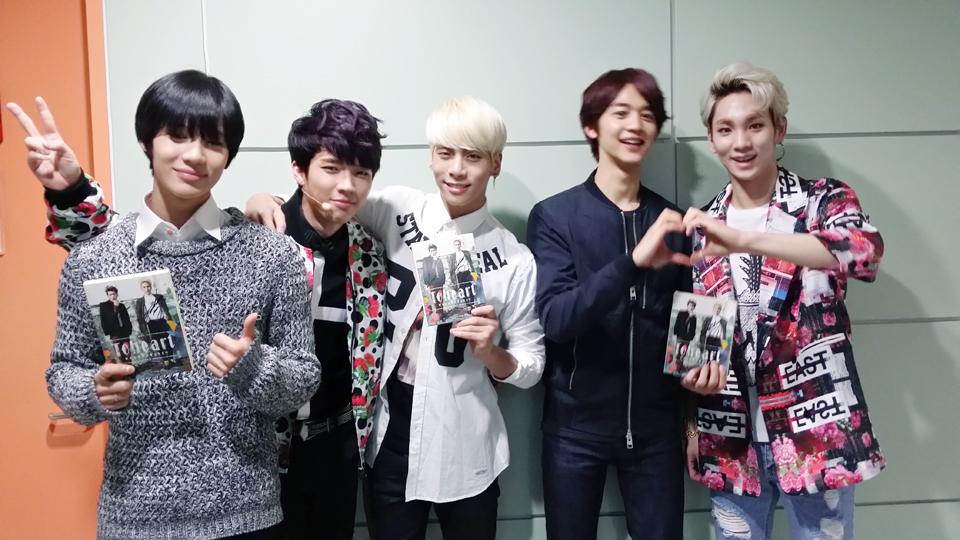 01Woohyun's tweet photo. Happy birthday @Onew01 oppa :*) you @01Minho ♥ http://t.co/ZfXERKCjHf