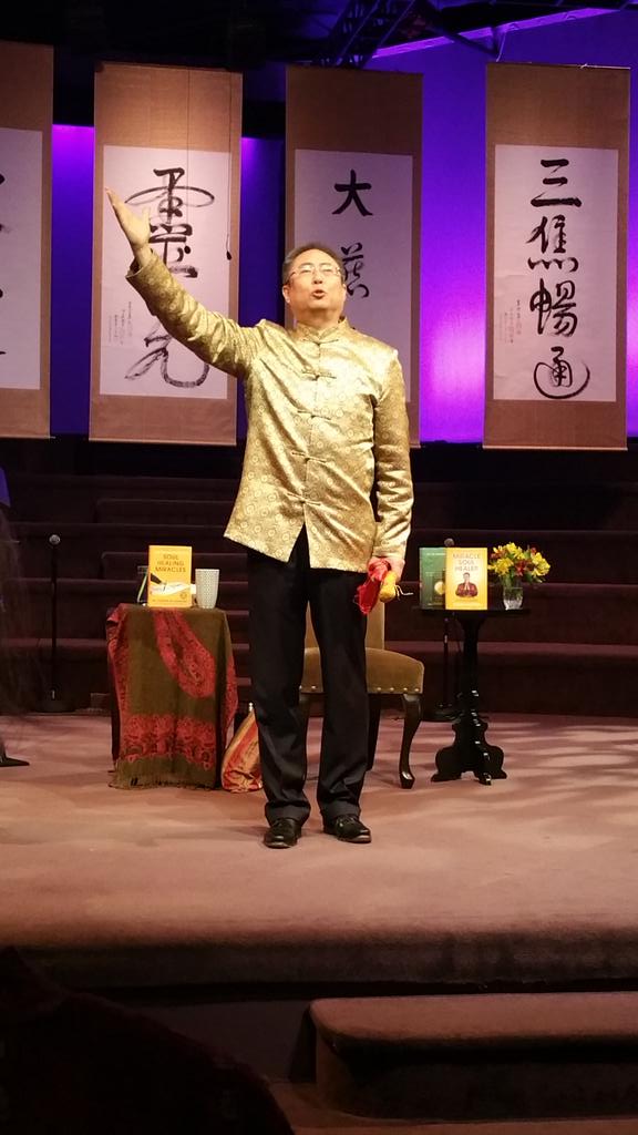 drandmastersha8's tweet photo. Why do we say "Really really"?? Heaven opens virtue bank and blesses us. http://t.co/720cc1QjXk