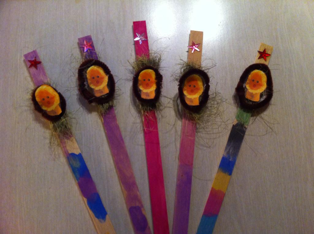 MiaArfors's tweet photo. Jesusbarnet pinna designat på Allihoppan familjedaghem.) http://t.co/06mgbxMMEB