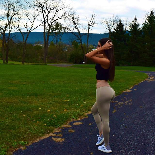 girls_sovsport's tweet photo. Ну, ладно, еще один http://t.co/jyBsbHjcEh http://t.co/HxbmNIb6WW