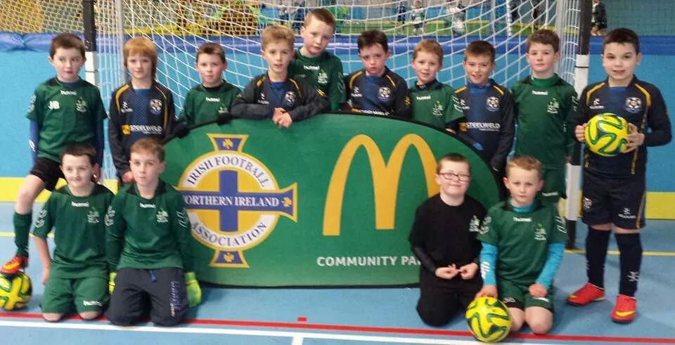 DraperstownC's tweet photo. The players who represented DCFC U10s at the Futsal last night in Cookstown.  Great experience!! @IFACookstown http://t.co/S8eKrhc25k