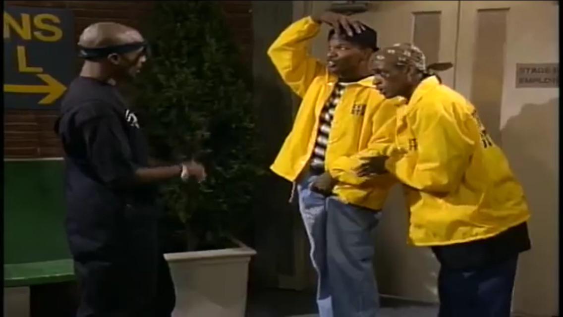 2PAC's tweet photo. Back in '93, @2pac made an appearance on "In Living Color" with Jamie Foxx. Happy Birthday @iamjamiefoxx! http://t.co/GAJrwdvDKv