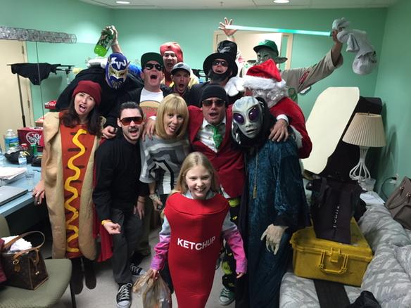 MelissaMGio's tweet photo. #VMK and #TheSnackPack group pic before hitting the stage! #NoSnowBall #MiznerPark #KVJShow #KVJNation http://t.co/yfjKS0yzfW