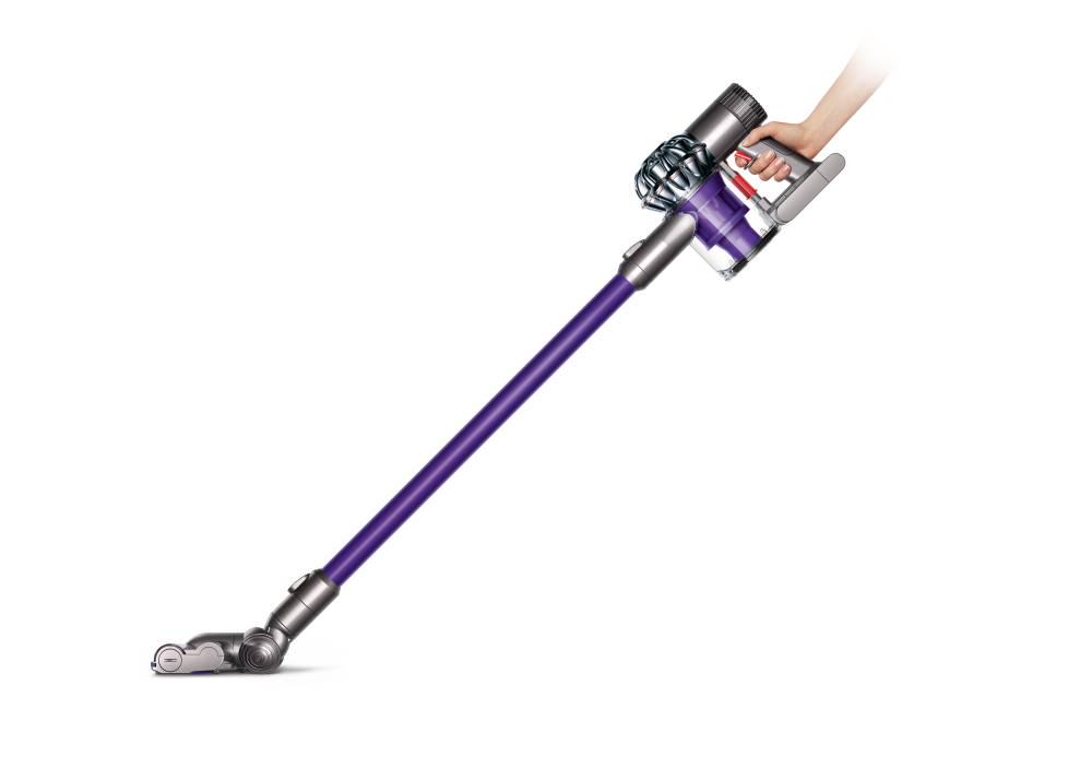 Dyson's tweet photo. Tune into @theShoppingChan tonight for a #DC62 holiday deal! Starts 10 pm EST. #TSCshowstopper http://t.co/s220ujcNII
