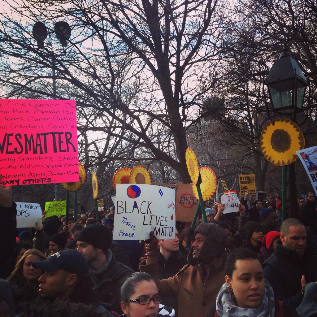 LytleNic's tweet photo. #MillionsMarchNYC was peaceful + disruptive.  Glad to have marched w/ my @LaGuardiaCC community #BlackLivesMatter http://t.co/hM449vRZBe