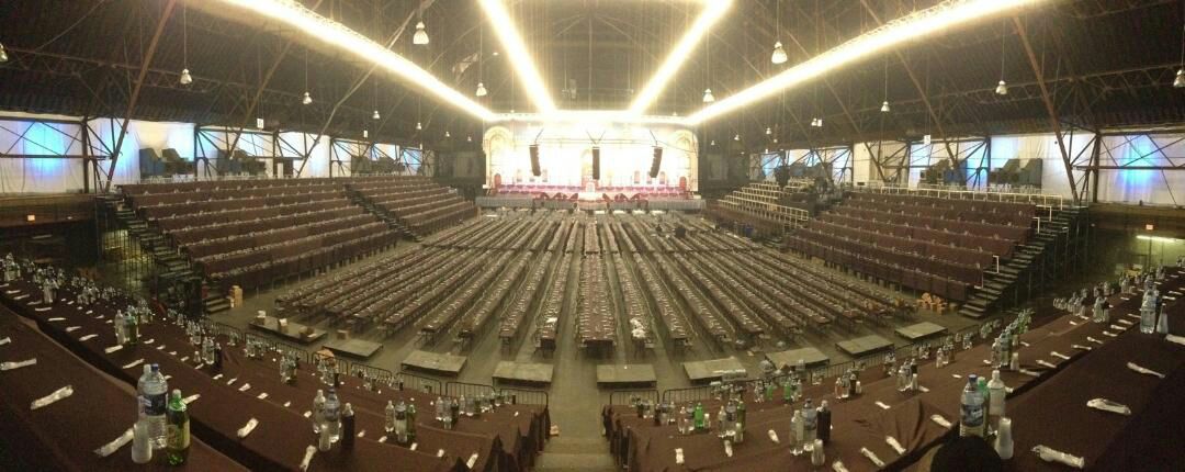 MhR"A M'Satmar Will Speak Tonight In Williamsburg Armory Aronim Will Start Using Meshimor Filter From Zalonim. Photo: