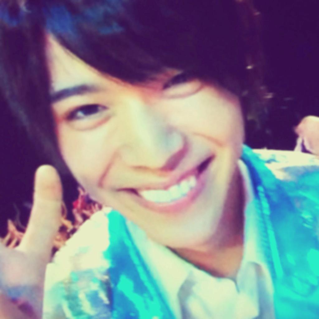 Fuji_matushima's tweet photo. .
休止やめました、松島聡です！

僕の富士！
僕の富士！！
僕の富士！！！

よければ僕のこと広めてください！
仲良くなったら後悔させないよ？？

#nrさんbotさんで気になった人お迎え 

僕と一緒に静岡産のお茶でも👈

. http://t.co/yQ979Oxpss