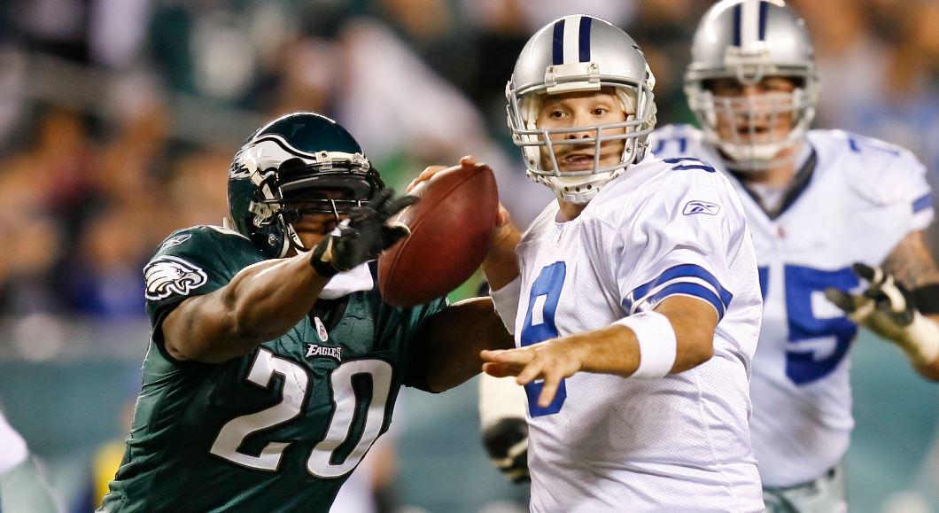 Eagles's tweet photo. Since 2002, #Eagles are 9-1 against Dallas in December. #BeatDallas http://t.co/GQunklXvN5