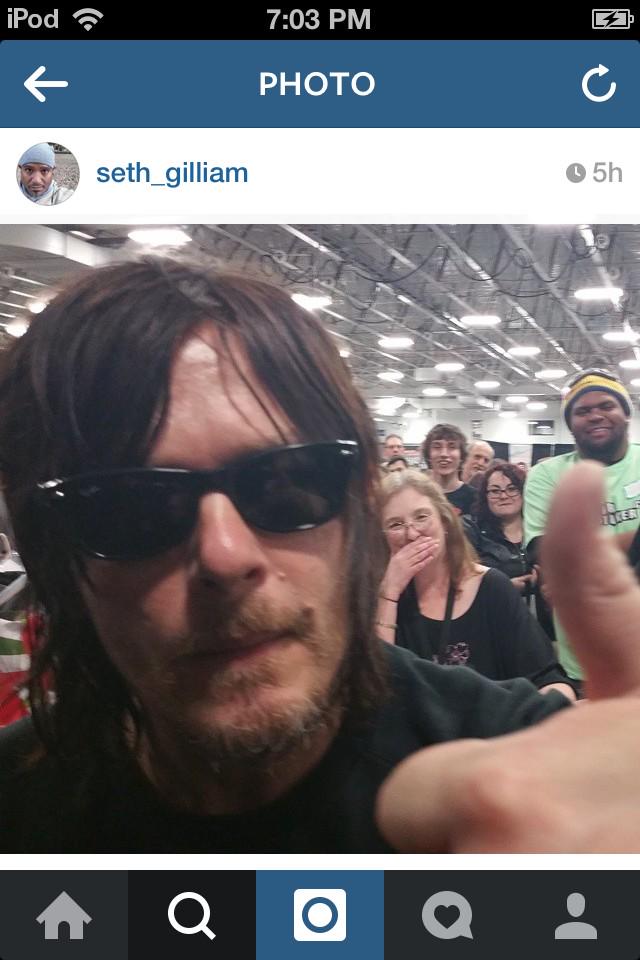 JustinThomas97's tweet photo. I made it in Seth Gilliam's picture of Norman Reedus on Instagram!!!! #WSCNYNJ http://t.co/nOmhj7FS5O